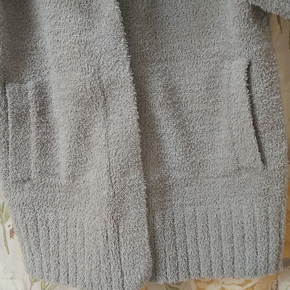 Barefoot Dreams Cardigan - Picture 4 of 9